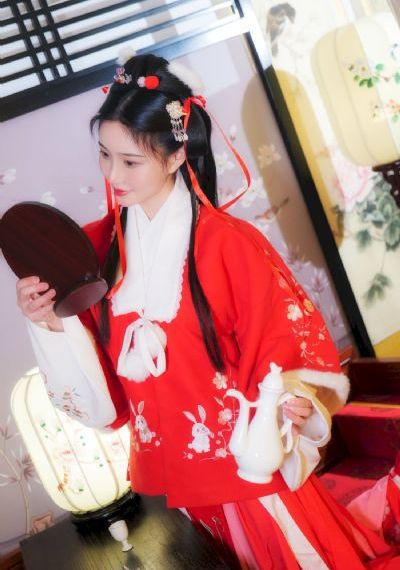 远方的山楂树剧情介绍
