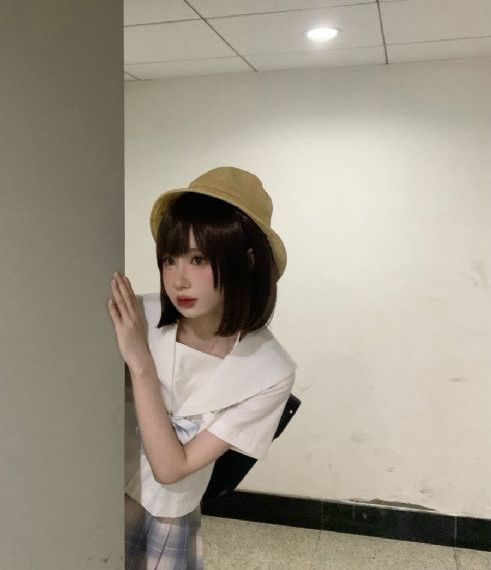 于适个人资料简介